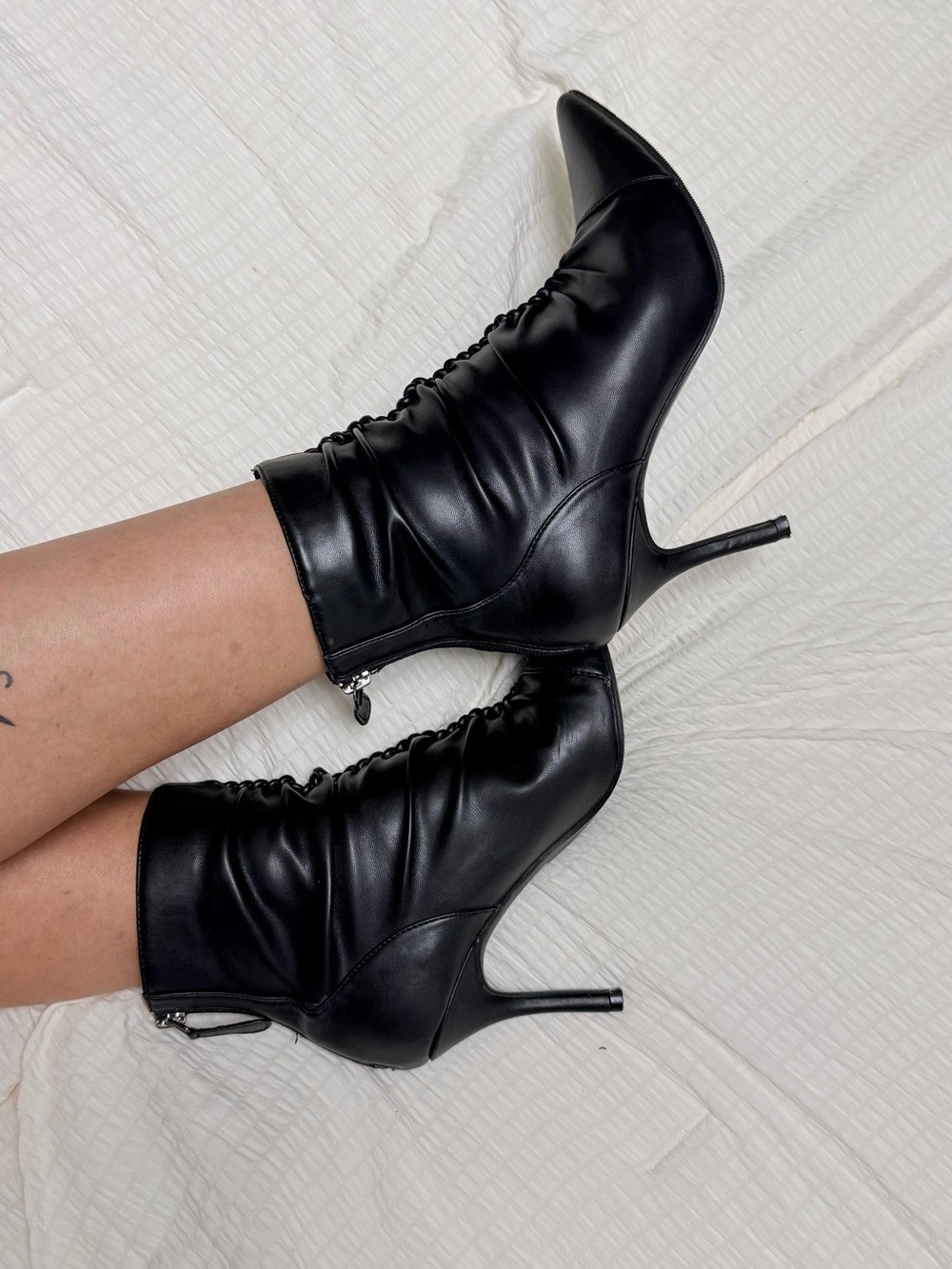le chateau Black Pointed Stiletto Ankle Boots